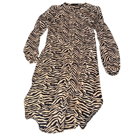 Banana Republic Zebra Print Button Front Midi Dress Women Size 4 Long Sleeve - Picture 2 of 5